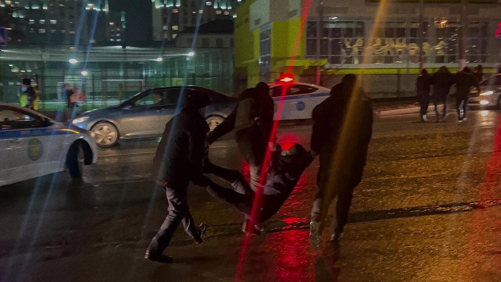 Unruhen und Gewalt treffen auch Journalisten