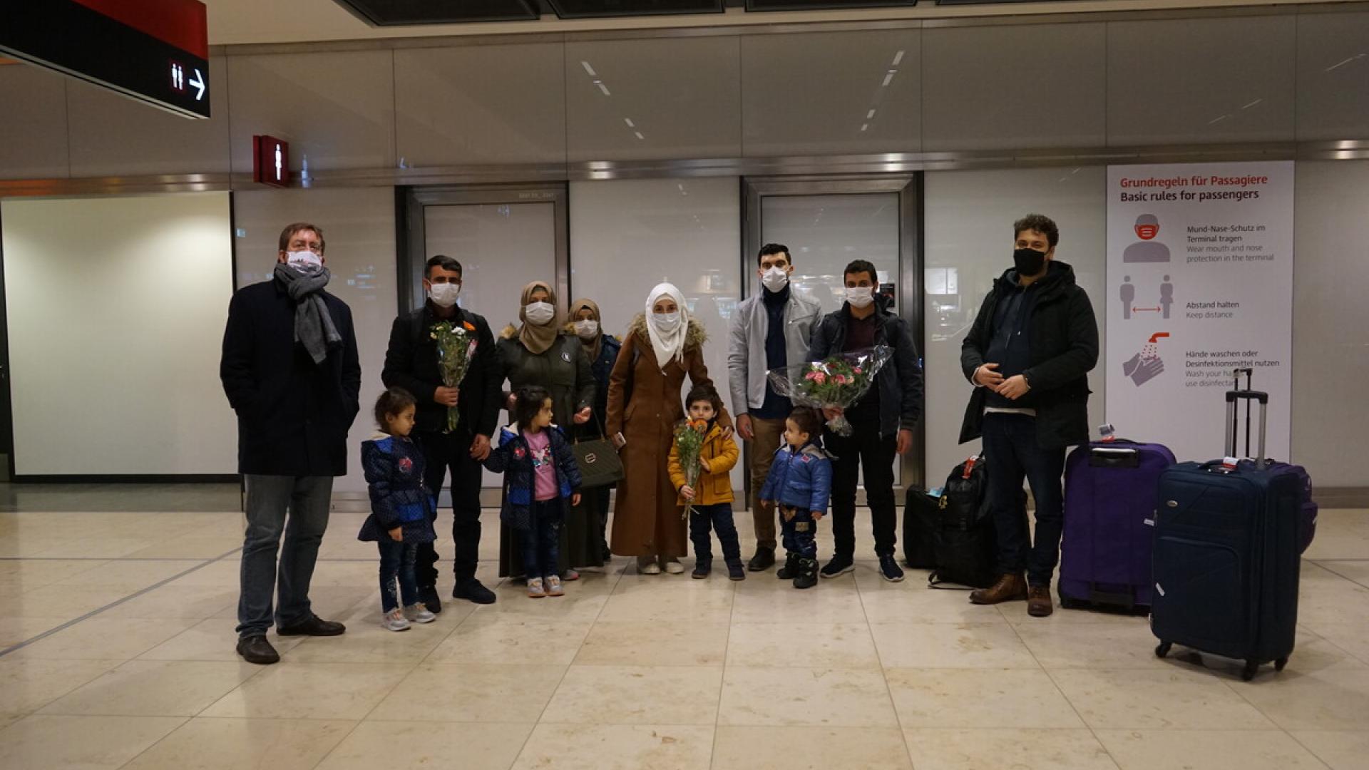 Zweite Gruppe gefährdeter Journalisten gerettet