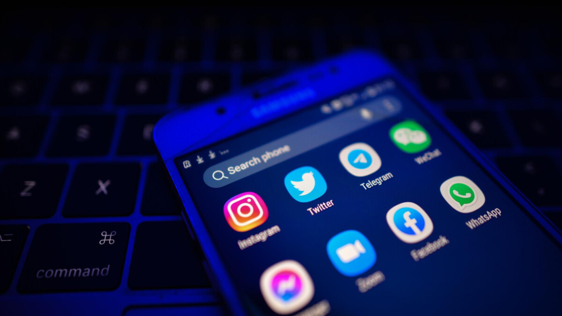 Quasi-Verbot vertraulicher Kommunikation