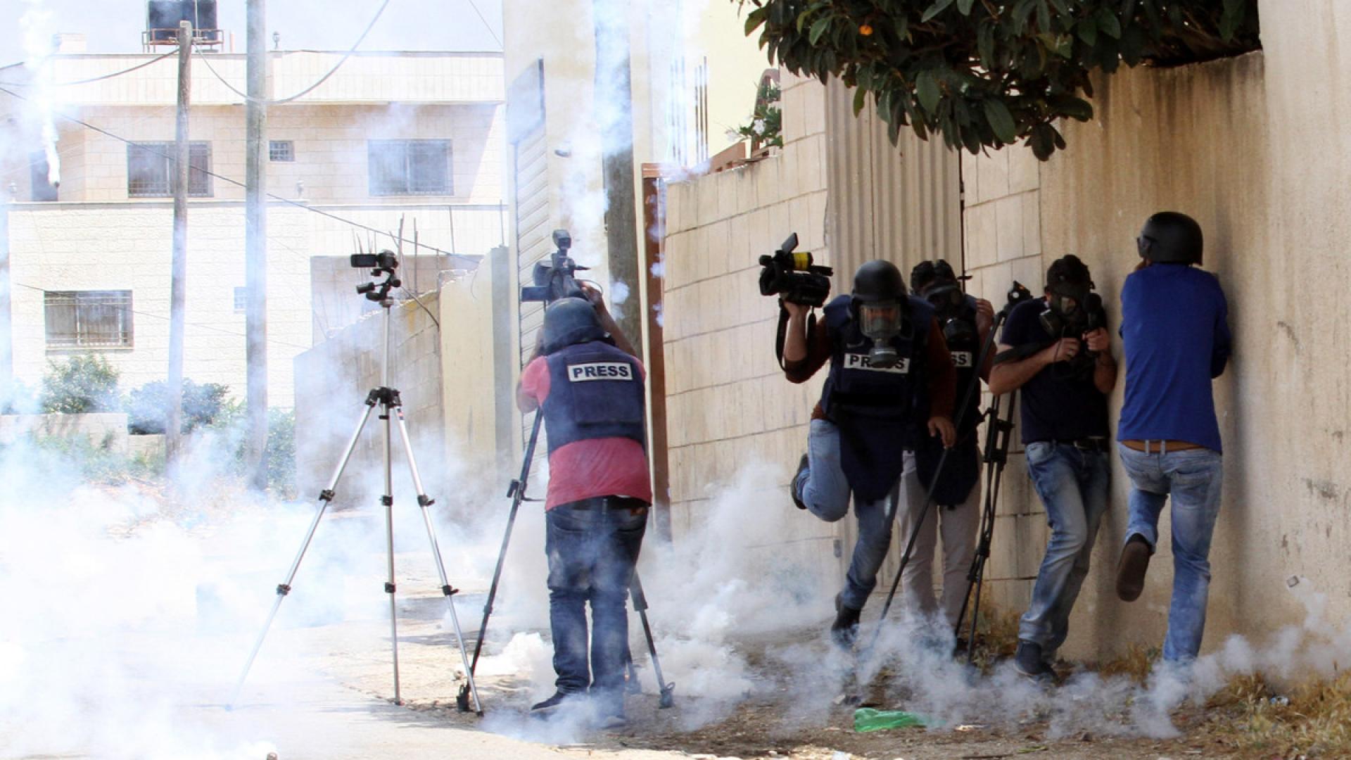 EKD fördert Stipendium für Journalisten