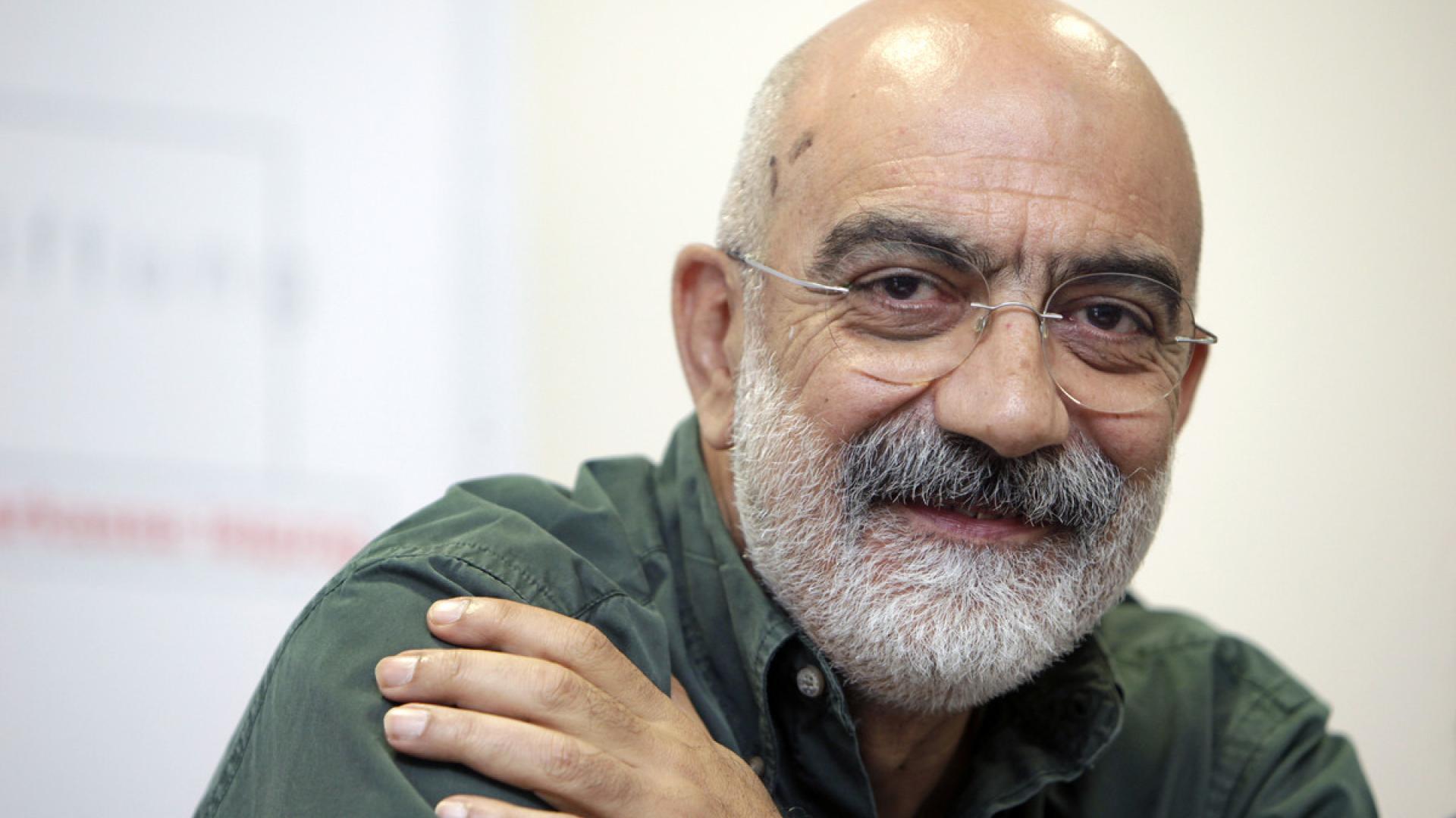 #FreeThemAll: Ahmet Altan