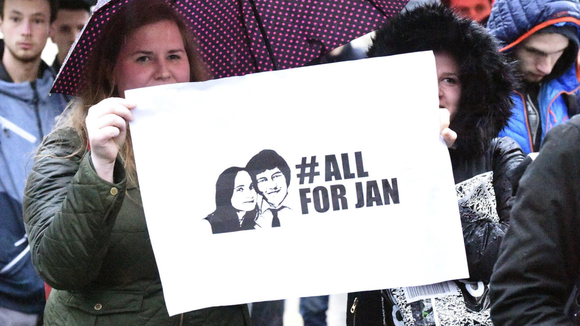 Hintergründe umfassend aufklären