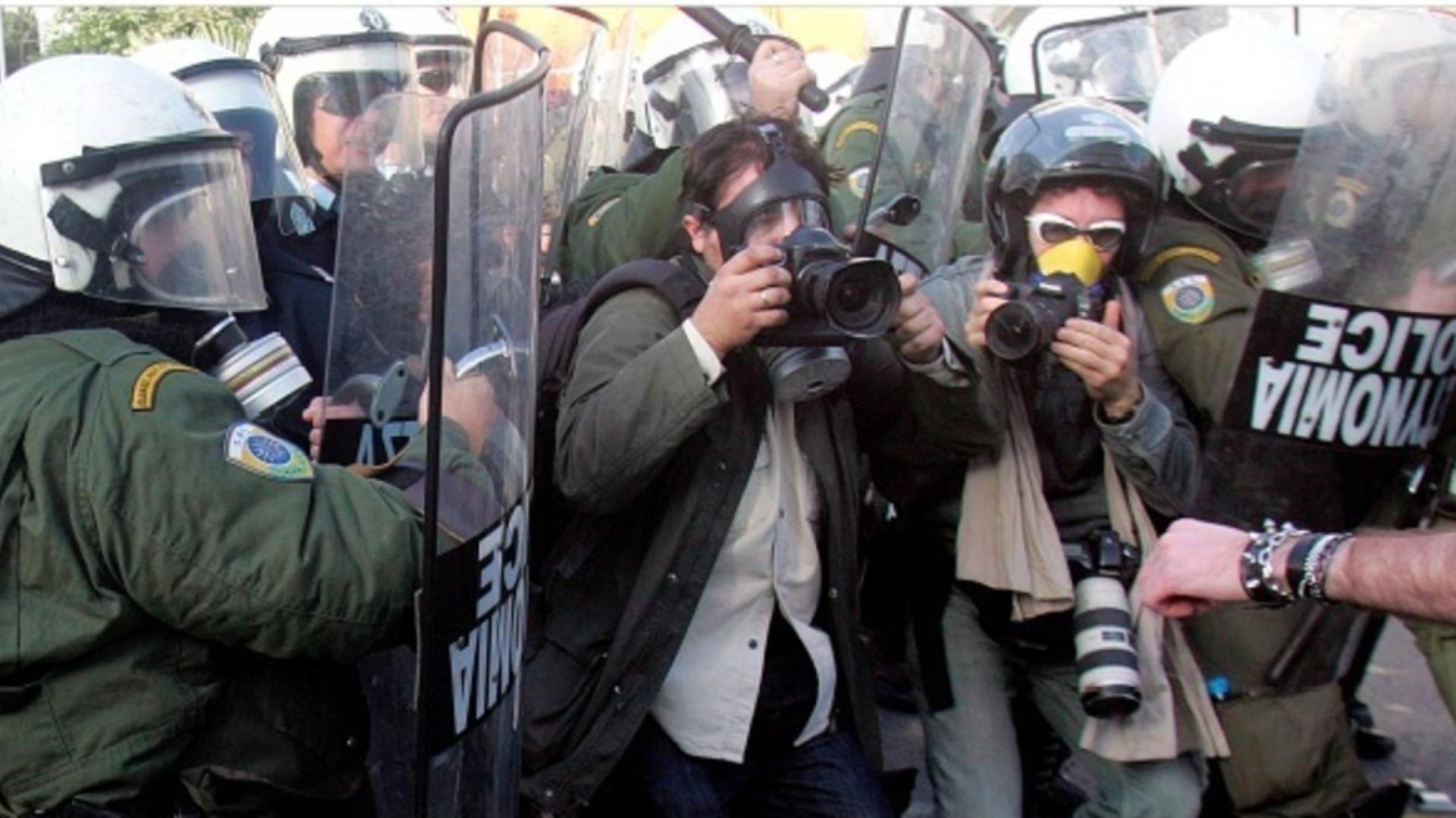 Bericht zur Lage der Pressefreiheit: ROG beklagt Übergriffe auf Journalisten bei Demonstrationen