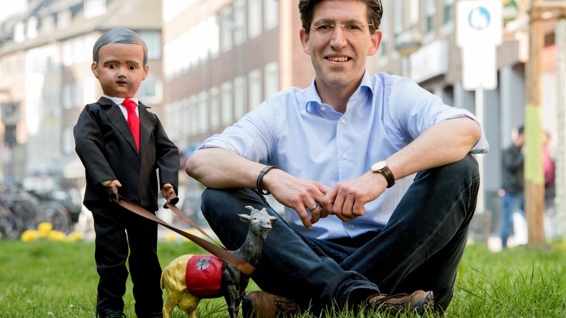 Erdogan-Puppe: Versteigerung zugunsten von ROG