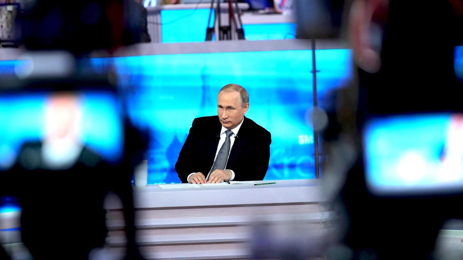 Kreml muss kritische Berichte zulassen