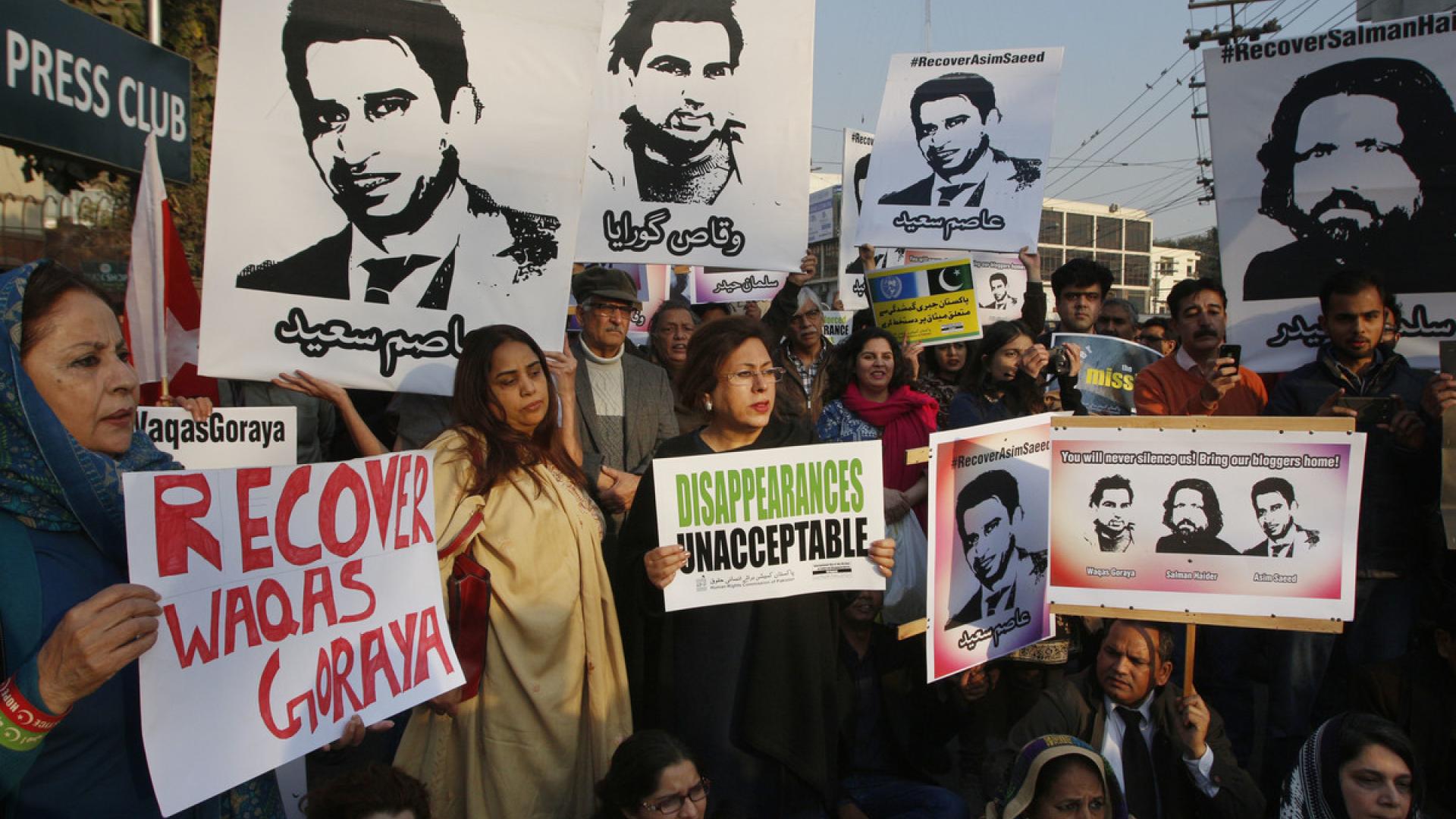 Fünf Blogger verschwunden