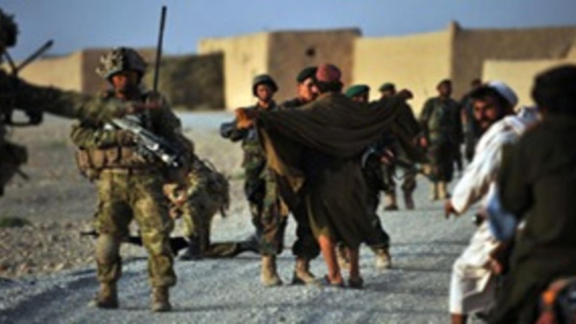 Ein Journalist weiter in Haft trotz Intervention Karzais