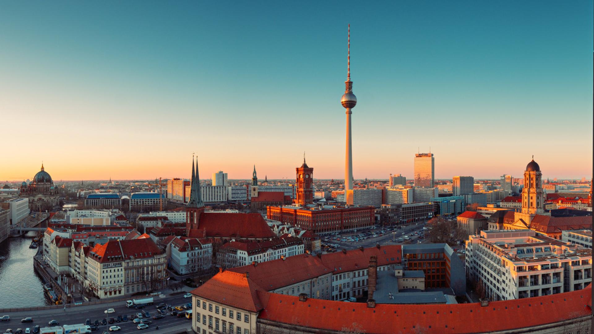 Neues Digital-Stipendium für Journalisten