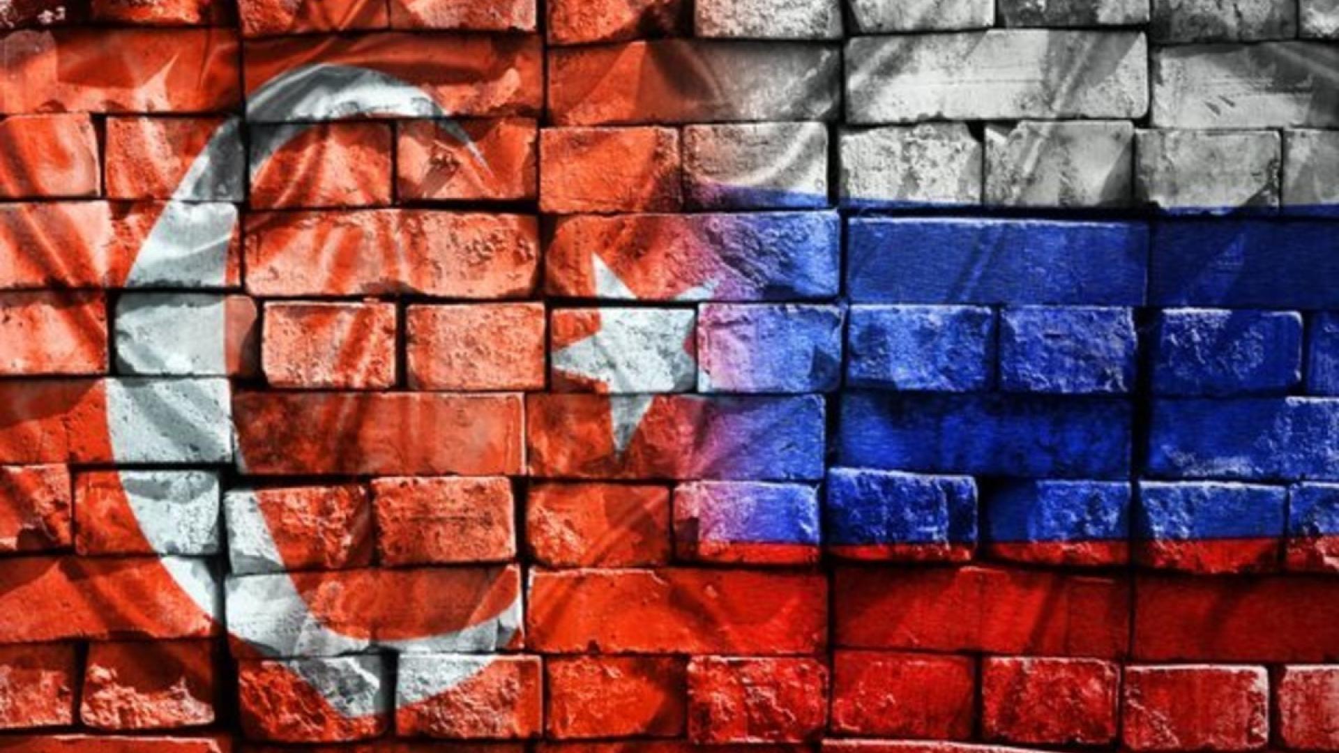 Journalismus in Russland und der Türkei