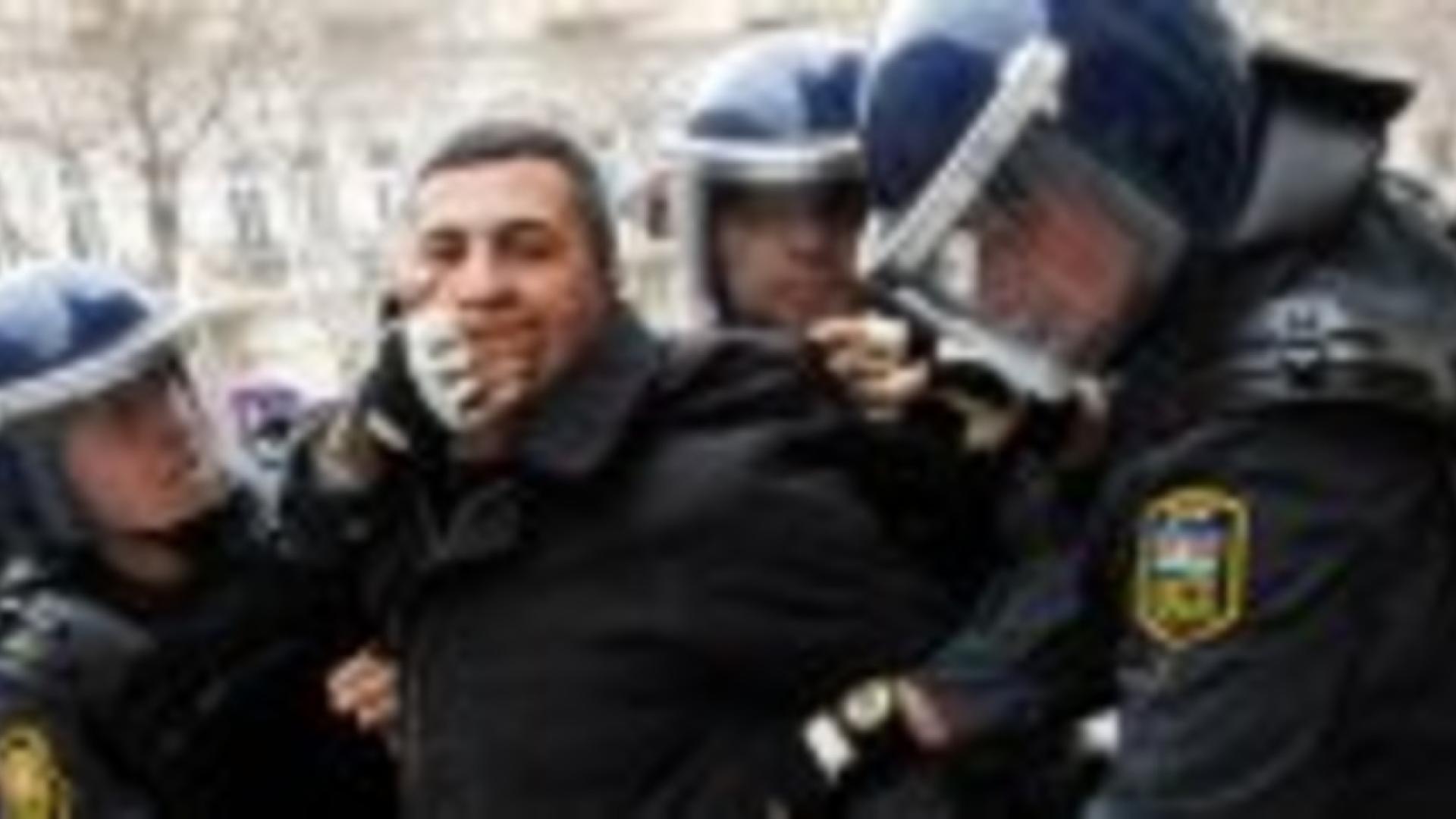 ROG kritisiert Welle von Übergriffen gegen Journalisten bei regierungskritischen Protesten