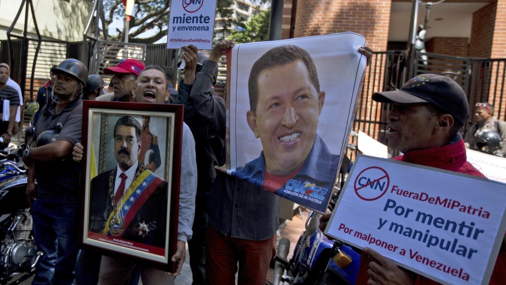Berichte über Proteste nicht behindern