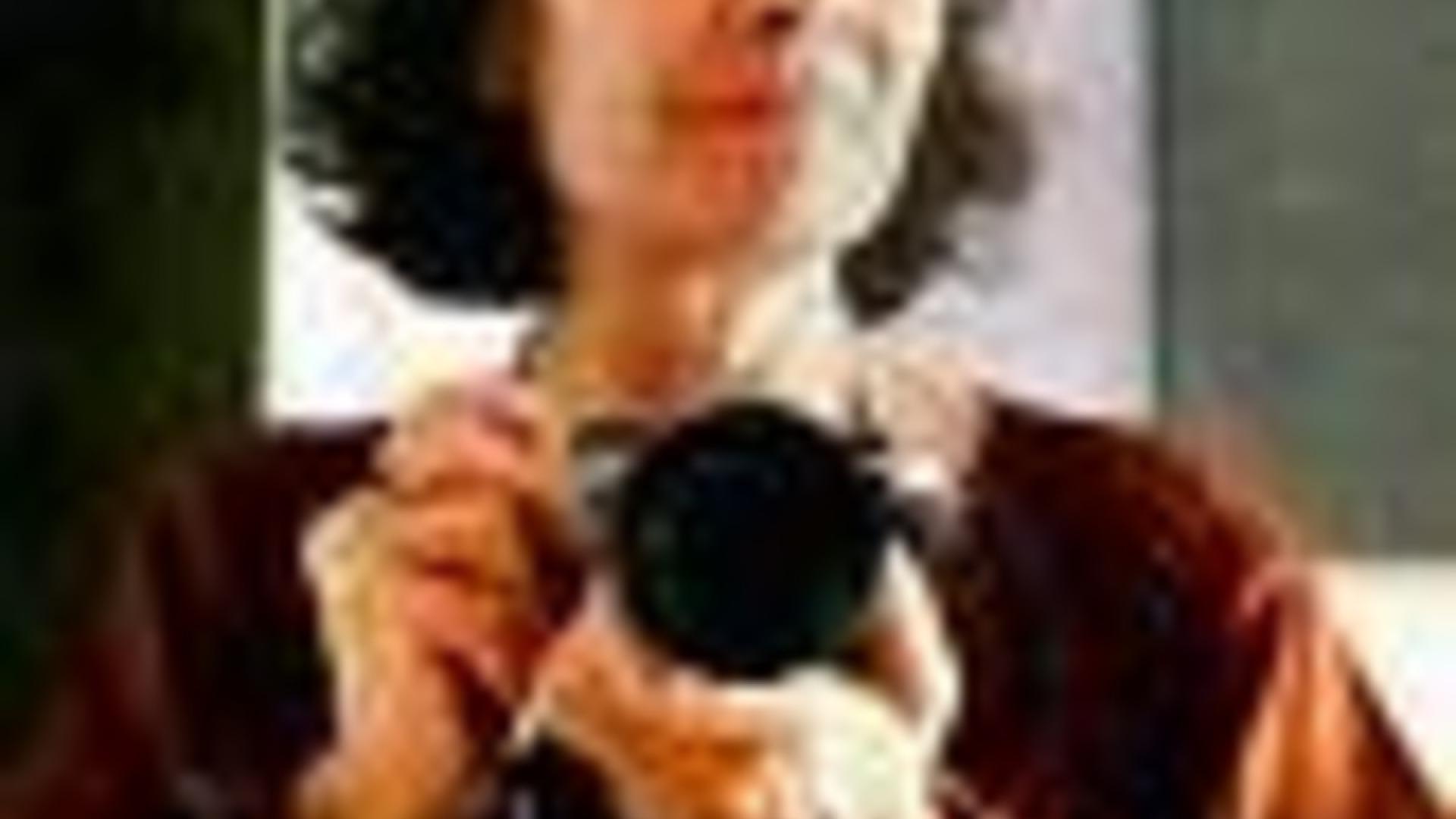 4 Jahre nach Tod Zarah Kazemis in Haft Hoffnung auf neue Untersuchung