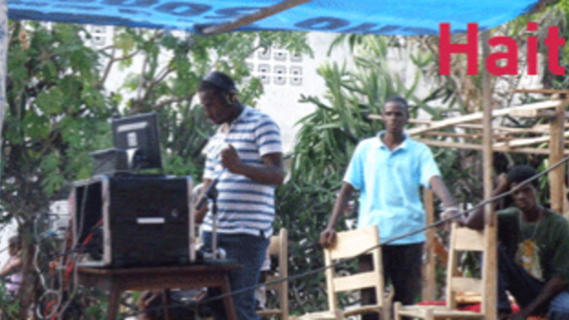 Radiostationen gehen wieder auf Sendung