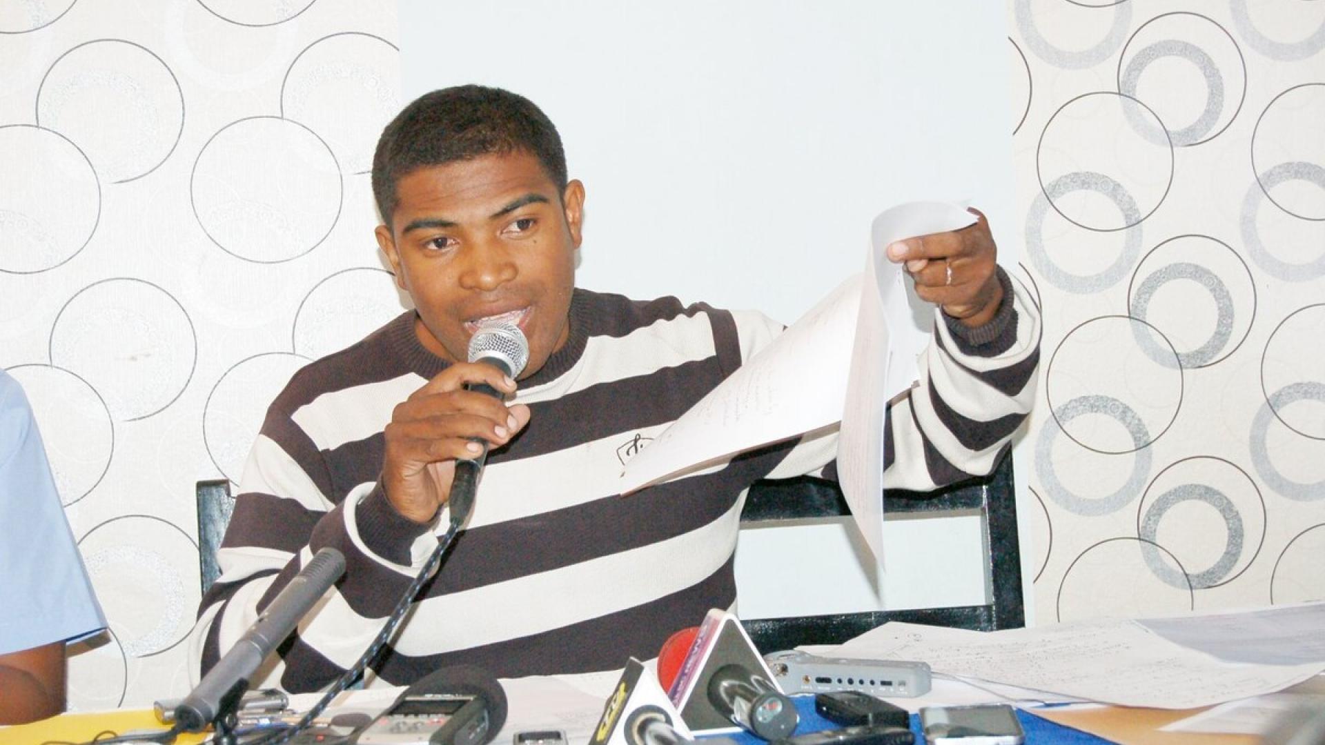 Willkürliche Haft nach Facebook-Post