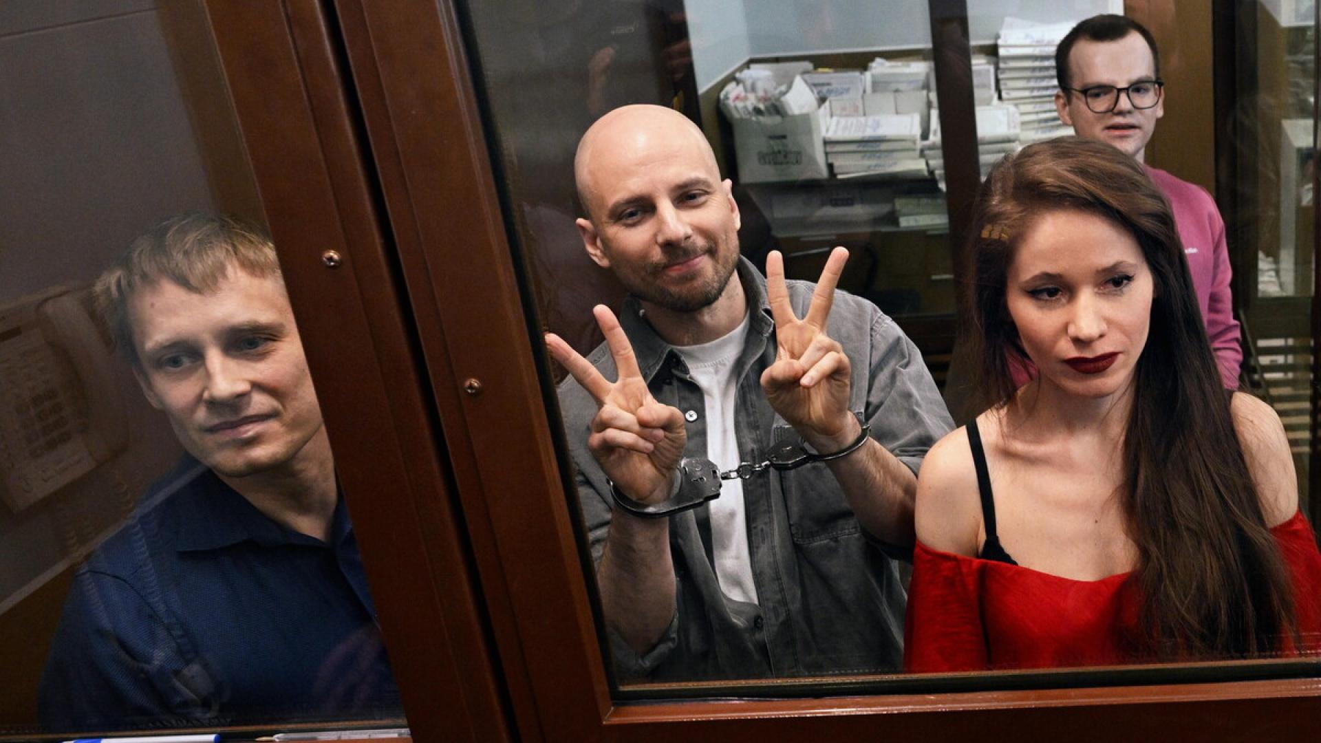 Vier Journalisten als „Extremisten“ verurteilt