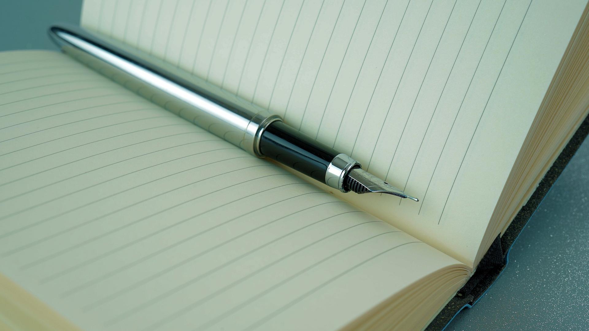 200525_Notizblock-4840419_1920