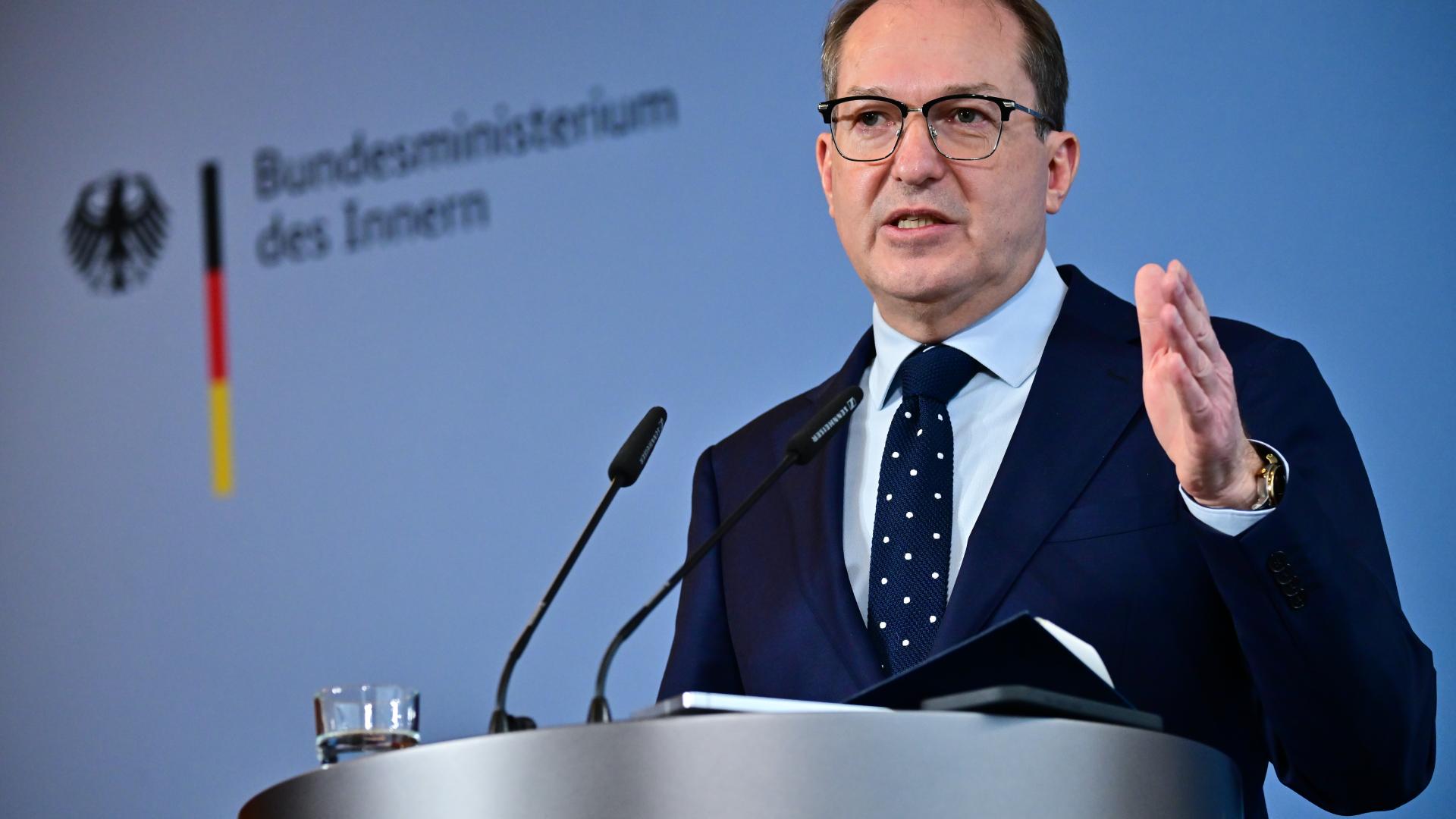 RSF fordert von G7 konkrete Schutzmaßnahmen