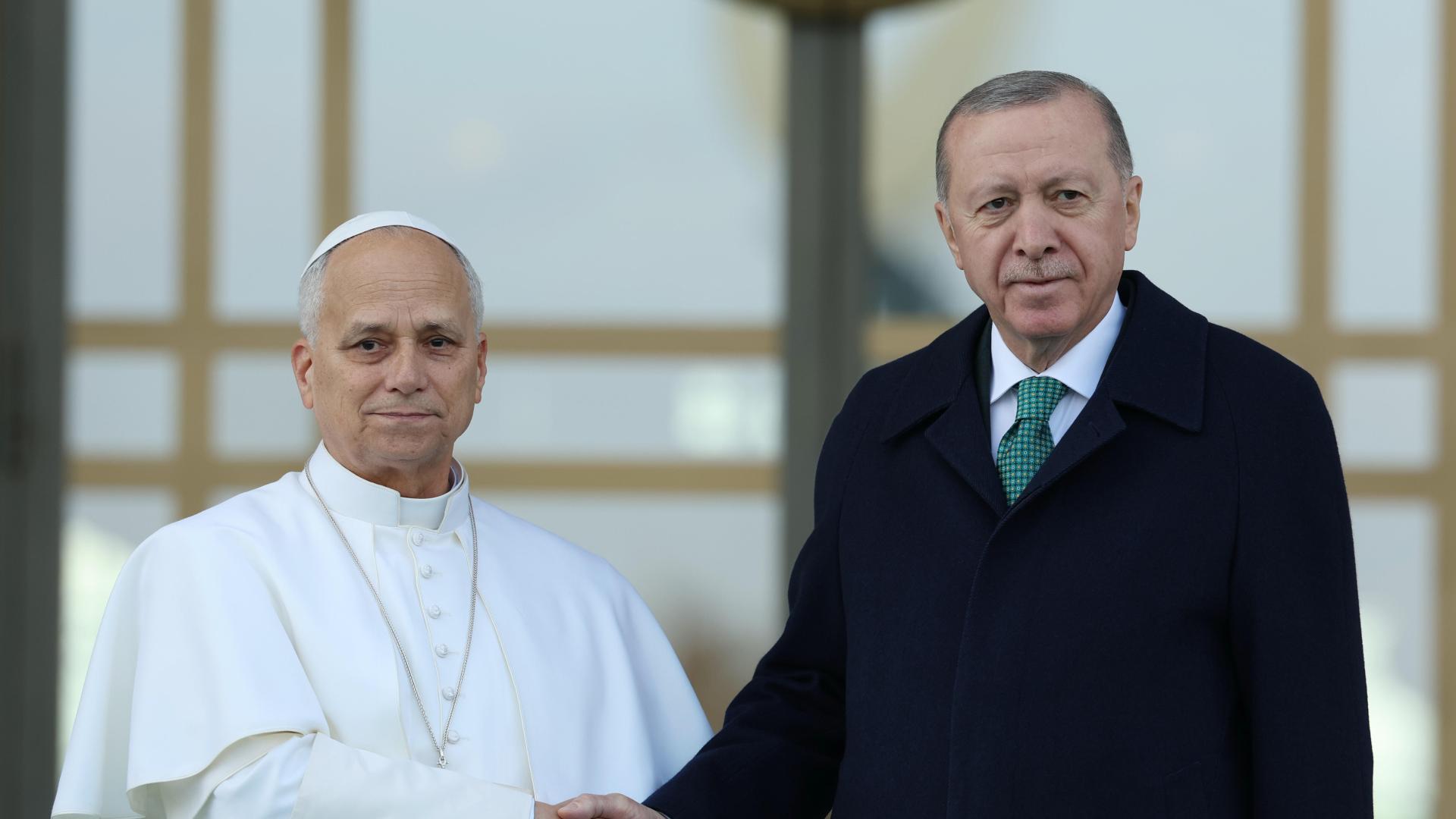 Fatih Altaylı zu mehr als vier Jahren Haft verurteilt – RSF appelliert auch an Papst