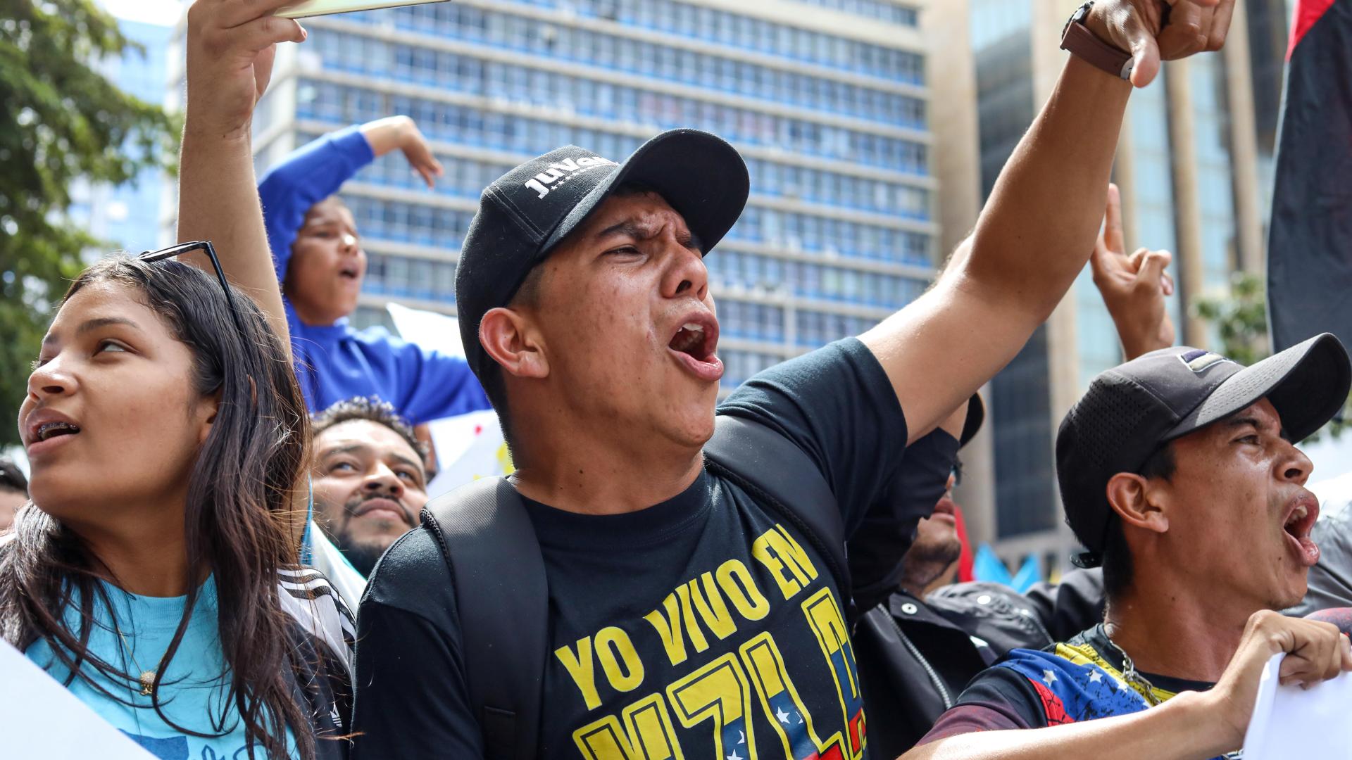 Nach US-Intervention: Verfolgung und Festnahmen von Journalist*innen