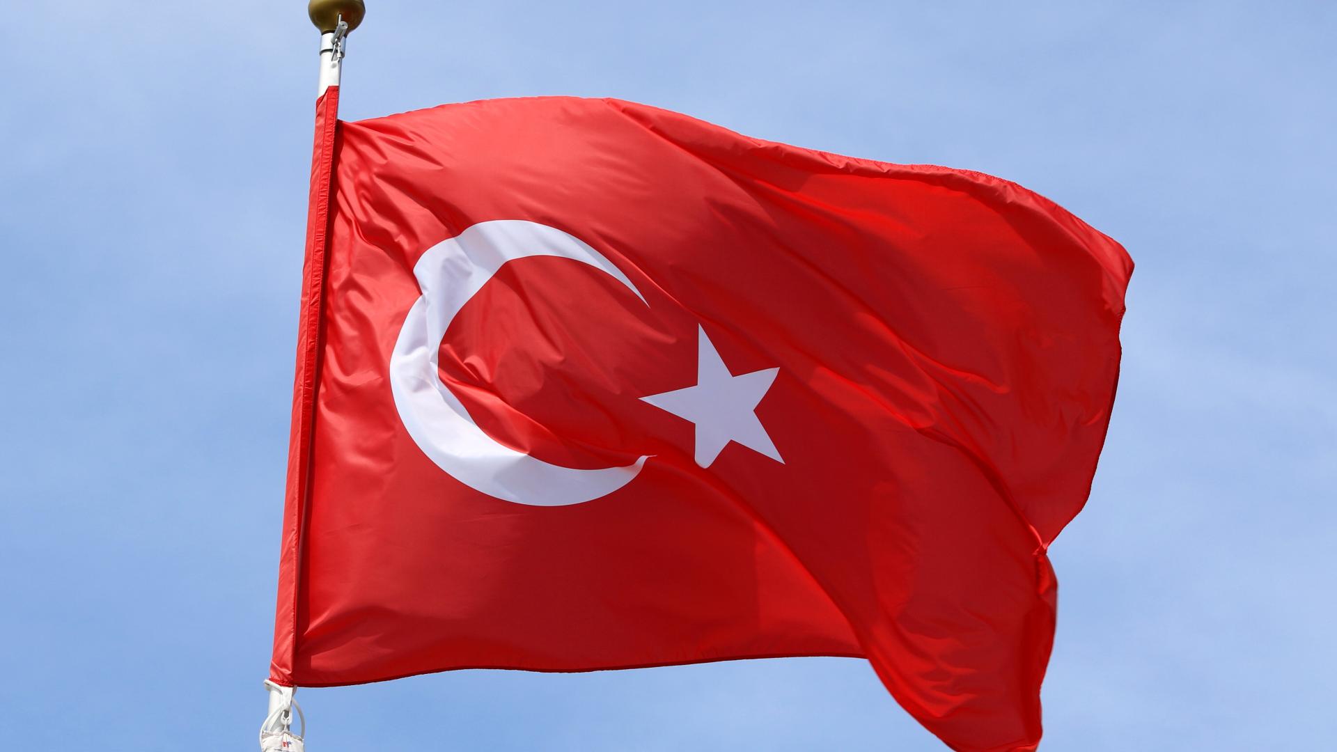 Festnahme und Abschiebungsandrohung gegen den französischen Journalisten Raphaël Boukandoura alarmieren RSF