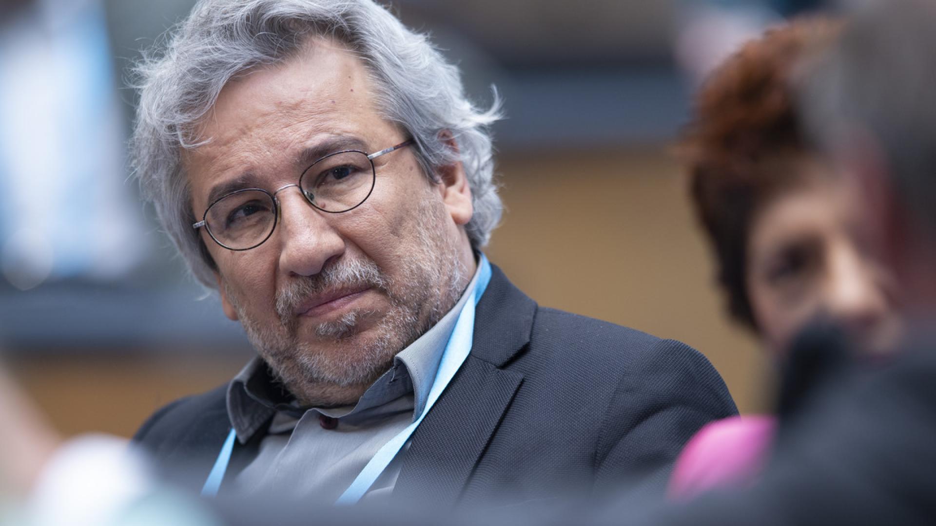 Can Dündar sofort freisprechen